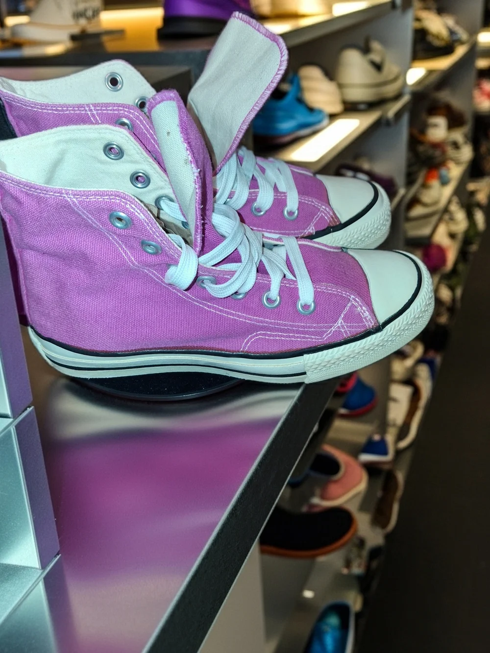 Converse Chuck Taylor All Star High Top Sneakers - Pink N White